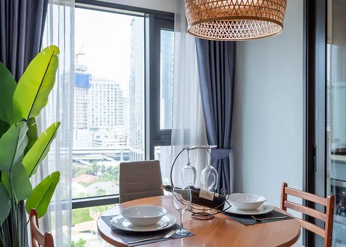 Luxurious 35 Sqm With Stunning Views *